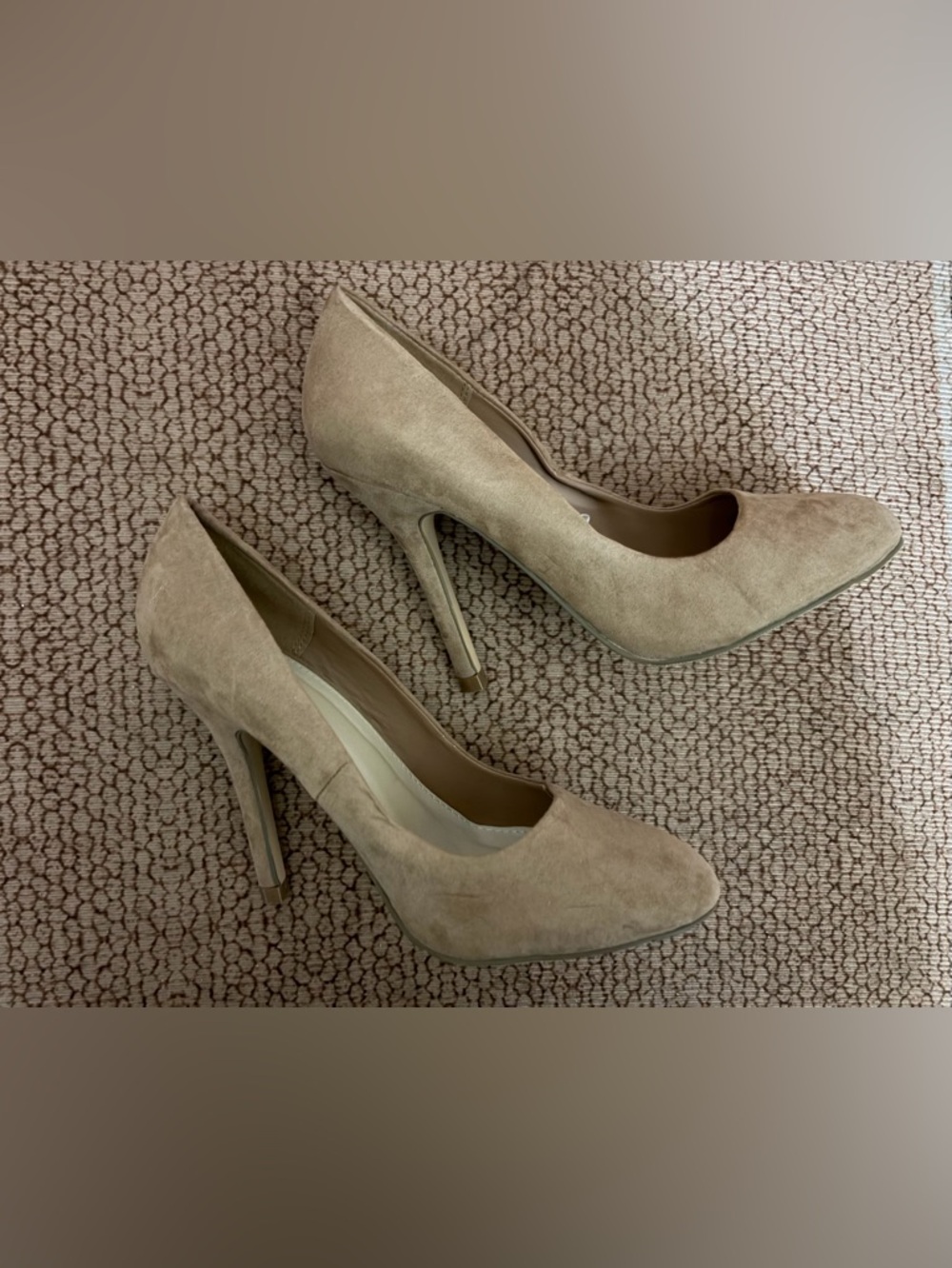 Suede Pointed Toe Heels in Beige